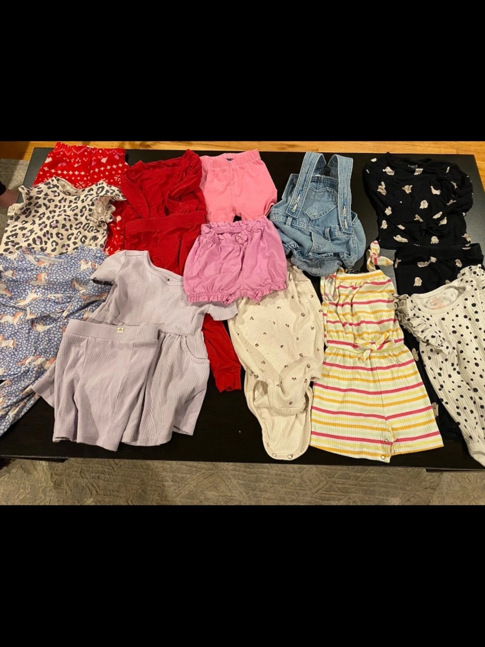 16 pcs Lot Bundle baby girl’s clothing  Gap H&M Little Sleepies Etc Size 18-24 M